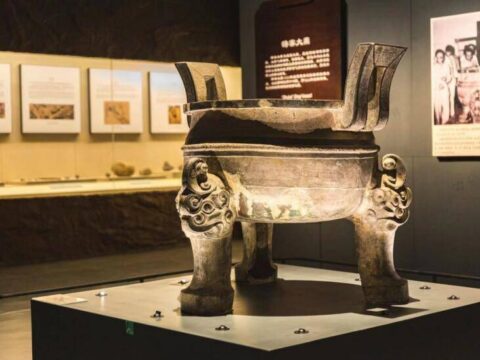 Saw cultural relics | Relics representing the casting process of bronze wares of an era, have you seen it?