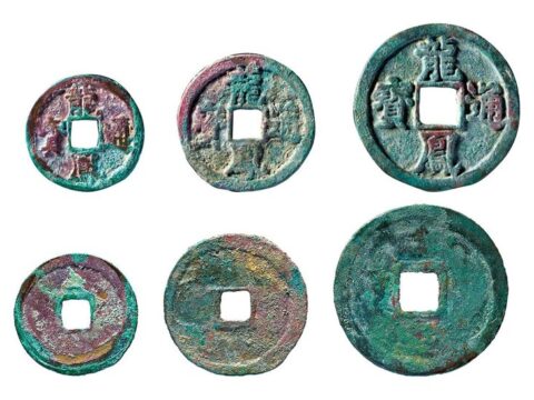 The Dragon and Phoenix Tongbao cast by Han Lin’er is worth tens of thousands of yuan.