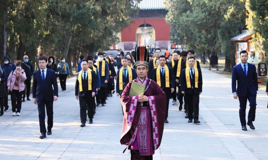 Six walnuts bring candidates to start the “Hundred Days of Oath” for the college entrance examination