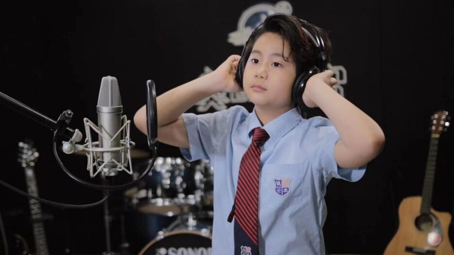 Tu Yilin’s new song “Father’s Love is Like a Mountain” is online, you use perseverance to create a harbor for me
