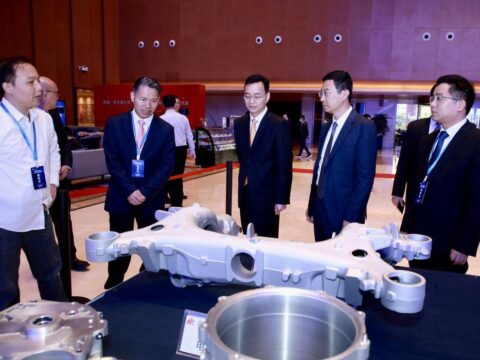 Building a New Benchmark in China’s Foundry Polishing the Golden Signature of Zhaoqing Foundry China’s New Energy Vehicle Die-casting Industry High-Quality Development Summit Held