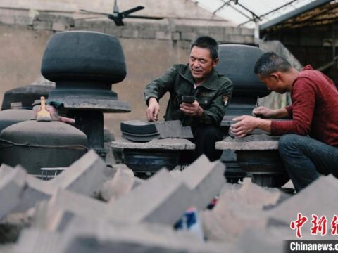 Foundry craftsmen in Minxian County, Gansu: old craftsmanship inherits centuries-old craftsmanship