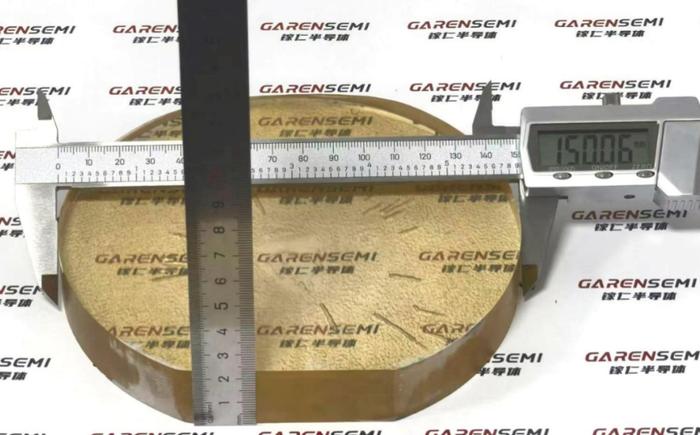 Gallium Semiconductor: Casting method successfully grows ultra-thick 6-inch gallium oxide single crystal!