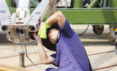 Aerospace quality inspector casts “rebar and iron bones” for spacecraft
