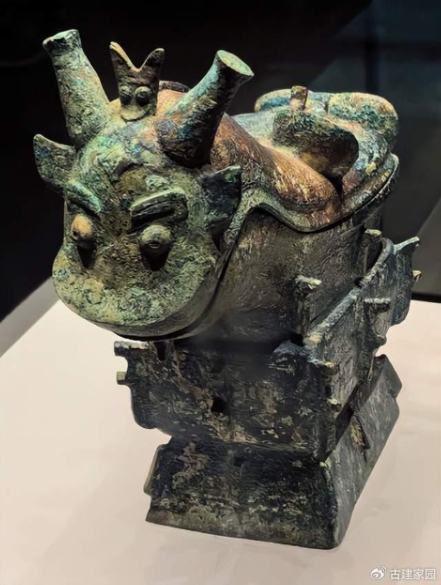 Millennium Bronze: The Mystery of Casting of Ancient Chinese Bronzeware Millennium Bronze: The Mystery of Casting of Ancient Chinese Bronzeware
